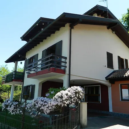 Le Isole 3* Бавено